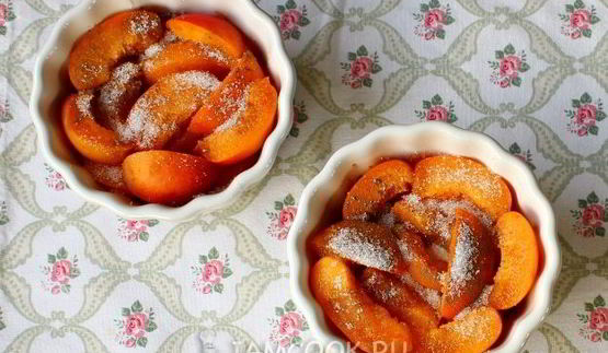 абрикосовый крамбл