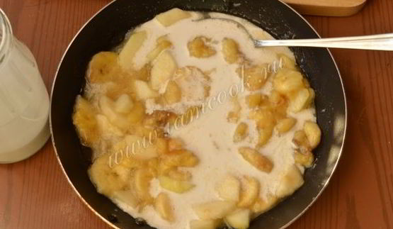 бананово-грушевый десерт с кокосовым молоком