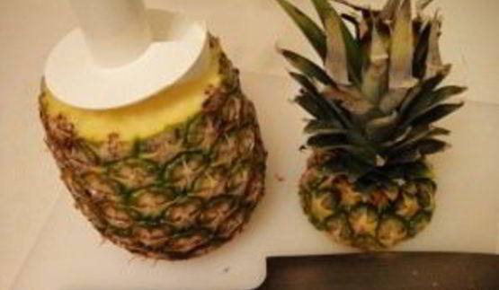 десерт из свежего ананаса