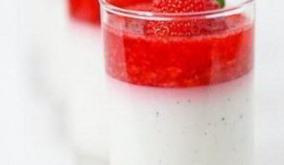 десерт панна котта с клубничным желе