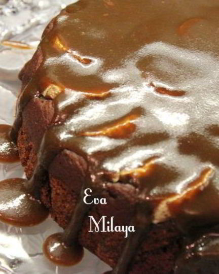 Рецепт финикового пудинга с бананами и карамелью