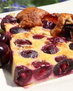 Французский вишневый Клафути