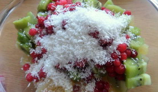 фруктово-кокосовый крамбл