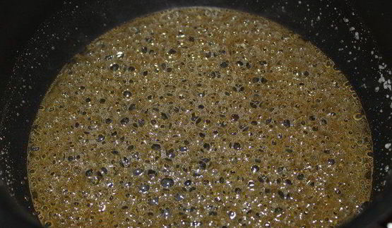 кофейно-ромовая панна котта с соусом тоффи