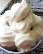 Белковый крем с кофейной карамелью