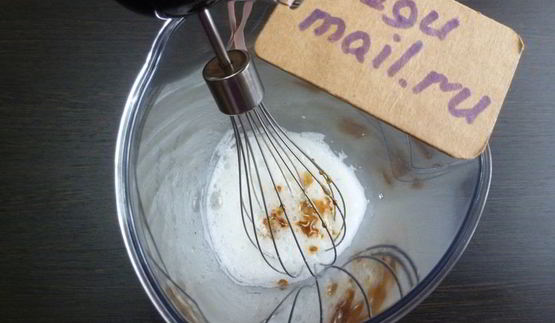 белковый крем с кофейной карамелью