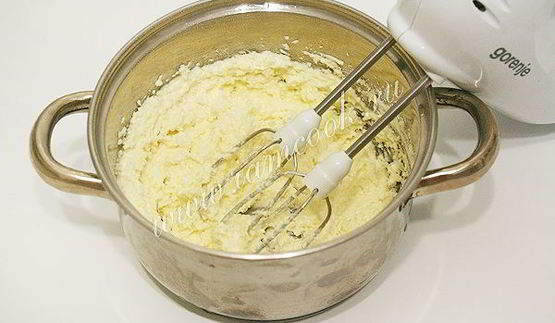 бисквитный рулет с кремом