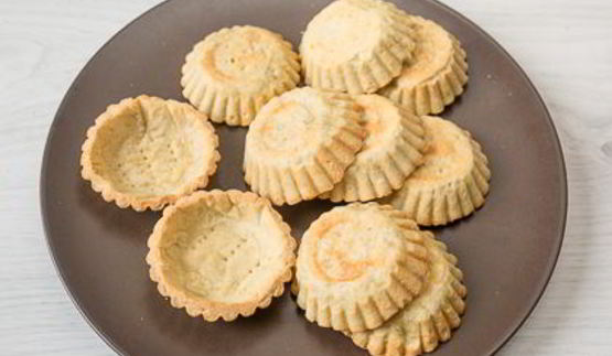 корзиночки с белковым кремом