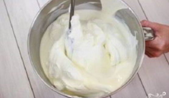 крем сгущенка со сметаной