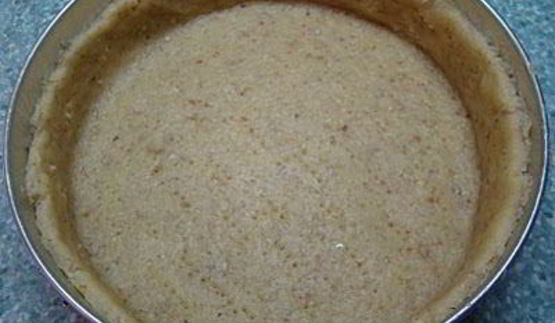 кростата с миндальным кремом и шоколадом