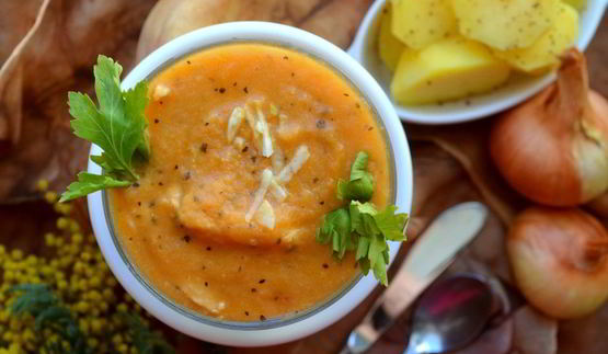 луково-томатный крем с курицей