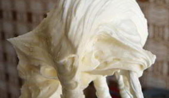 маслянно-белковый крем для украшения