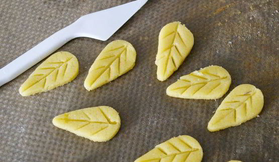 миндальная кростата с лимонным кремом летний сад