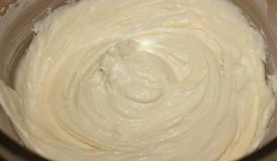 рулет рождественское полено с кремом из белого шоколада