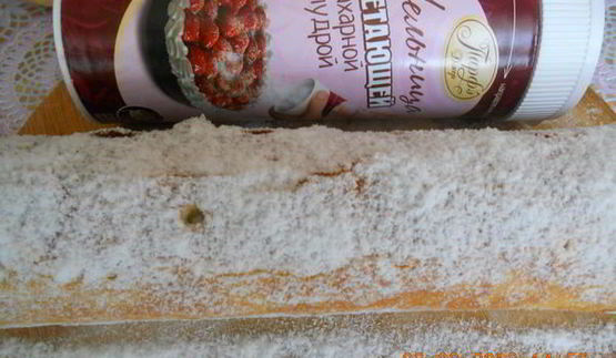 рулет со сливочным кремом