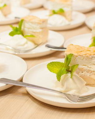 Сербский десерт Кремпита