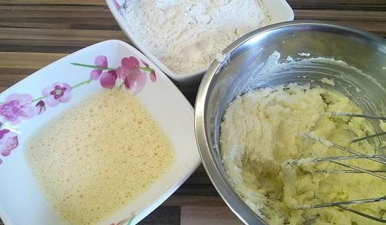 снежный крем-торт