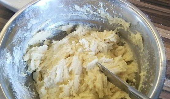 снежный крем-торт