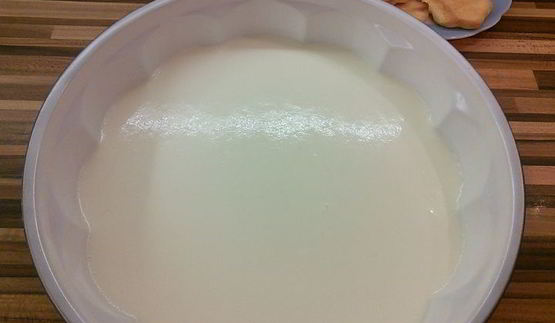 снежный крем-торт