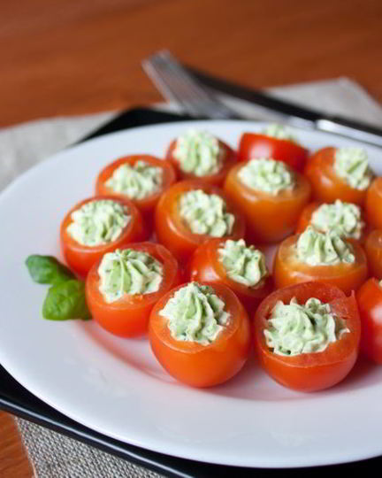 Рецепт томатов черри с базиликовым кремом