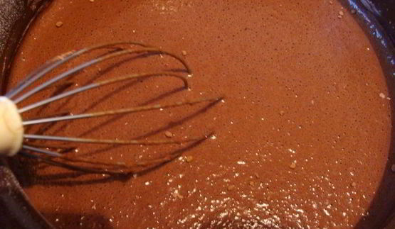 торт-полено из слоеного теста с шоколадным кремом