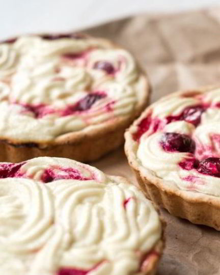 Рецепт творожно-вишневого крем