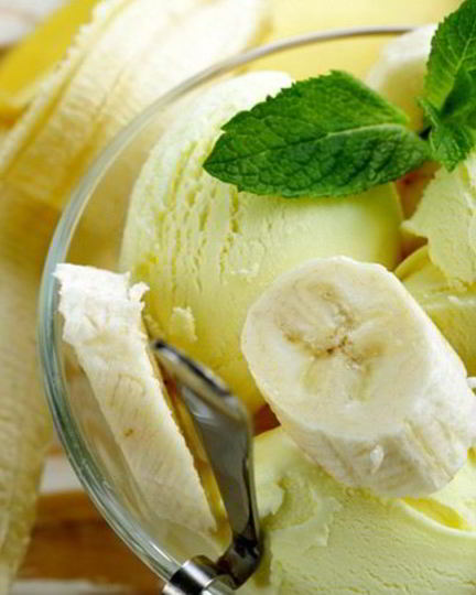 Рецепт бананового мороженого с сахарной пудрой