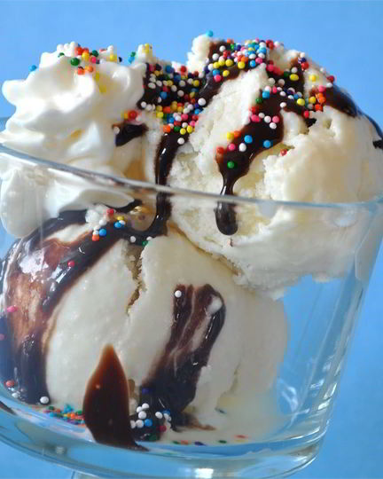 Рецепт домашнего ванильного мороженого