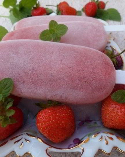 Рецепт дынно-клубничного мороженое