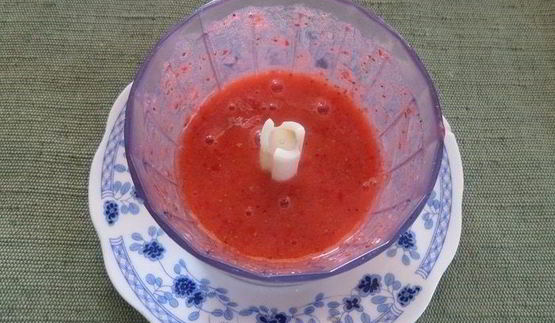 дынно-клубничное мороженое