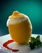 Итальянское мороженое с лимонной цедрой