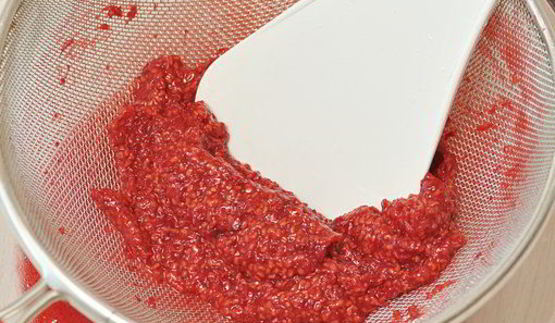 малиновое мороженое с йогуртом