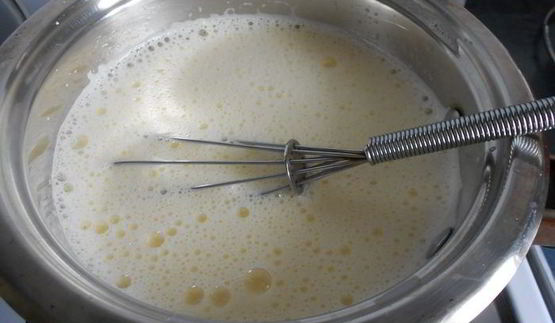 мороженое с ежевикой