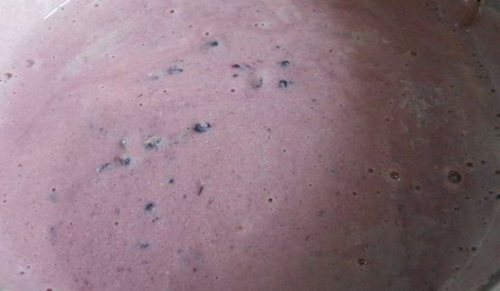 мороженое с ежевикой