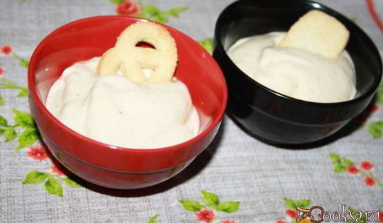 мягкое мороженое из бананов с медом