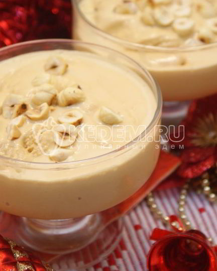 Рецепт новогоднего десерта-мороженого крем-брюле