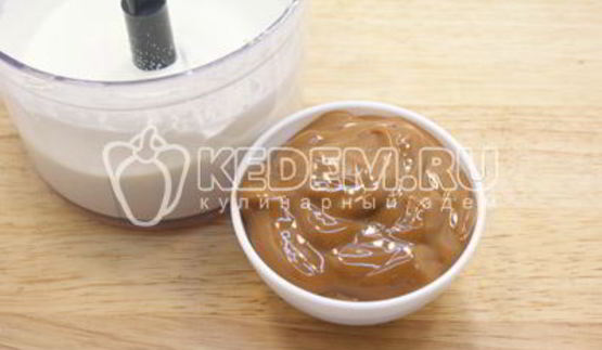 новогодний десерт-мороженое крем-брюле