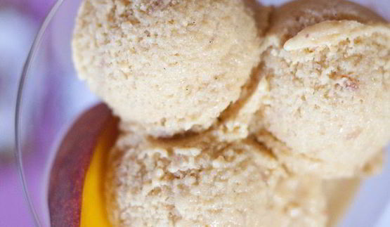 персиковое мороженое