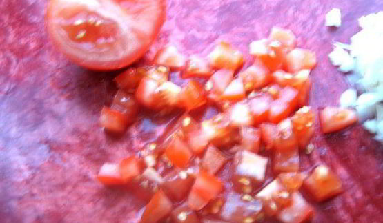 несладкий творог с овощами