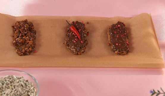 острые козинаки с кремом шарлот