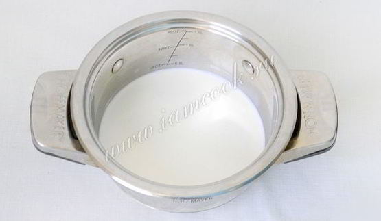 панна котта с красной смородиной