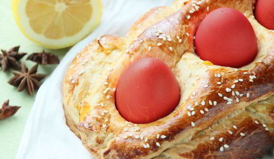 греческий пасхальный хлеб