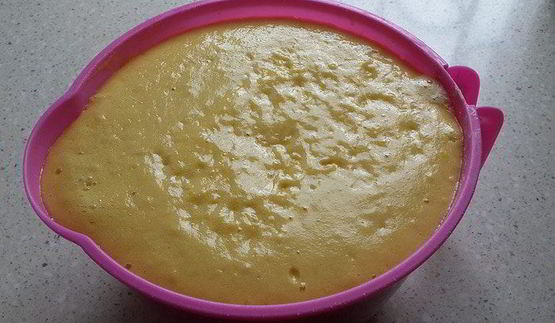 коньячный кулич с изюмом, цукатами и орехами