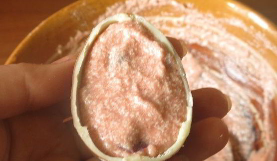 красная пасха на ряженке