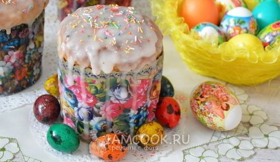 кулич с миндалем и лимонной цедрой