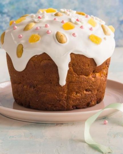 Рецепт кулича с цукатами, миндалем и изюмом