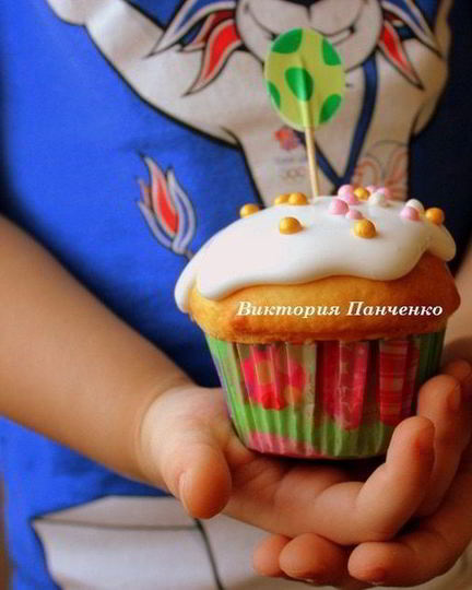 Рецепт куличей с апельсиновой цедрой и вяленой клюквой