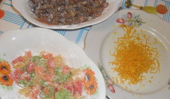 пасха творожная печеная с цукатами и изюмом