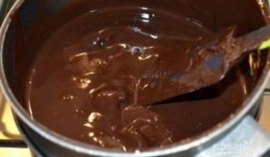 пасхальное шоколадное яйцо