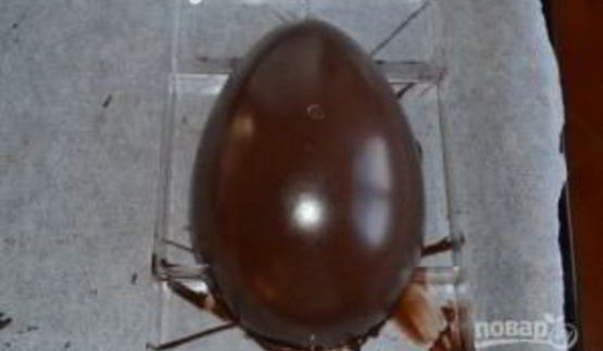 пасхальное шоколадное яйцо